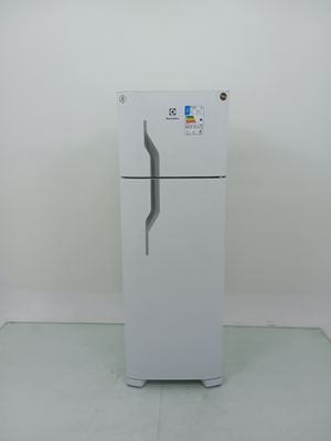 Refrigerador Electrolux Dc35a   Duas Portas Cycle Defrost 260l Dc35a Branco - Branco