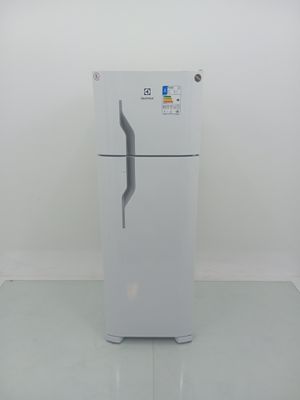Refrigerador Electrolux Dc35a   Duas Portas Cycle Defrost 260l Dc35a Branco - Branco
