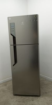Refrigerador Electrolux It56s Duas Portas Frost Free 474l - Platinum