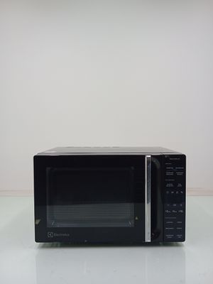 Micro-ondas Electrolux Me23p 23l - Preto