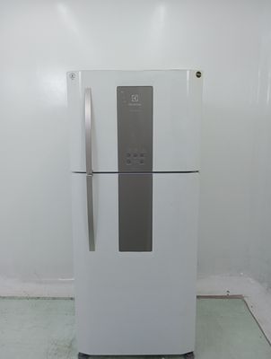 Geladeira Electrolux Df82 - Refrigerador Electrolux Df82-127 V-branco - Branco