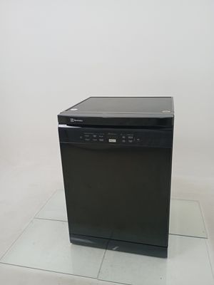 Lava Loucas Electrolux Ll14p - Lava Louça Electrolux Ll14p-127 V-preto - Preto