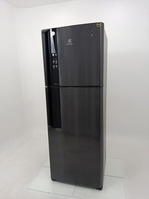 Refrigerador Electrolux If56b - Refrigerador Electrolux If56b-220 V-preto - Preto