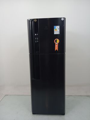 Refrigerador Electrolux If56b - Refrigerador Electrolux If56b-127 V-preto - Preto