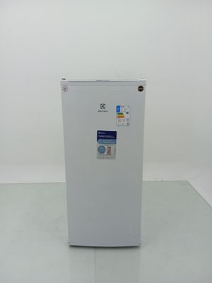 Freezer Electrolux Fei19  Vertical Cycle Defrost 162l Inverter - Branco