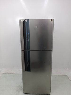 Geladeira Electrolux If55s - Geladeira Electrolux If55s-220 V-platinum - Platinum