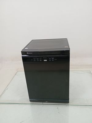 Lava Loucas Electrolux Ll14p - Lava Louça Electrolux Ll14p-220 V-preto - Preto