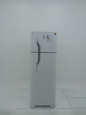 Refrigerador Electrolux Dc35a   Duas Portas Cycle Defrost 260l Dc35a Branco - Branco