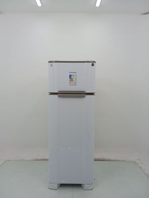 Refrigerador Esmaltec Cycle Defrost 2 Portas Rcd38 306 Litros Preto - Preto