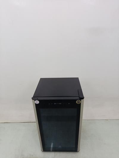 Adega Electrolux Wdf29 - Adega Electrolux Wdf29-220 V-preto - Preto