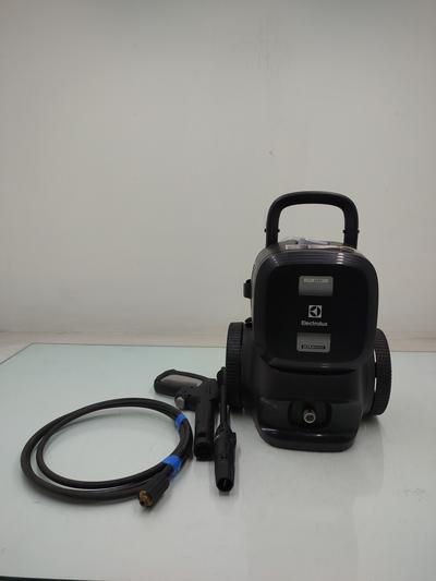 Lavadora De Alta Pressao Electrolux Uws2200 200psi 1800w Ultrawash - Preto