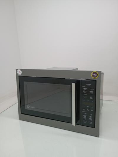 Micro-ondas Electrolux Me3bp - Micro-ondas Electrolux Me3bp-220 V-preto - Preto
