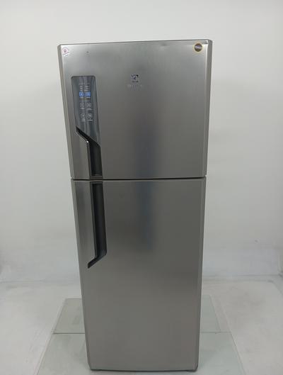 Geladeira Electrolux It56s - Geladeira Electrolux It56s-220 V-platinum - Platinum