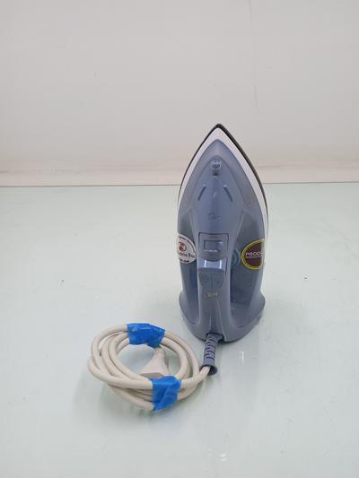 Ferro De Passar Roupa Electrolux Esi10 A Vapor E A Seco Com Vapor Vertical