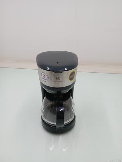 Cafeteira Electrolux Ecm20 30 Xicaras Efficient Funcao Manter Aquecido - Inox