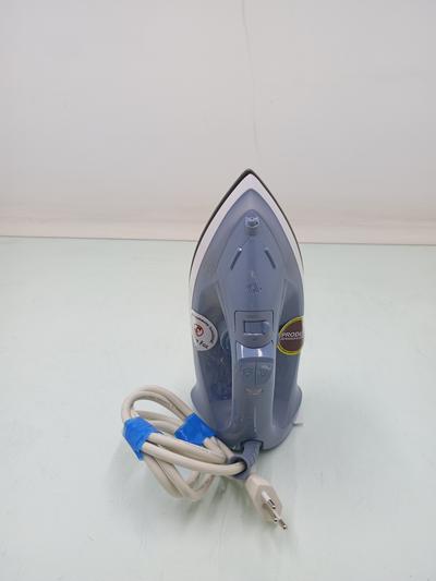 Ferro De Passar Roupa Electrolux Esi10 A Vapor E A Seco Com Vapor Vertical