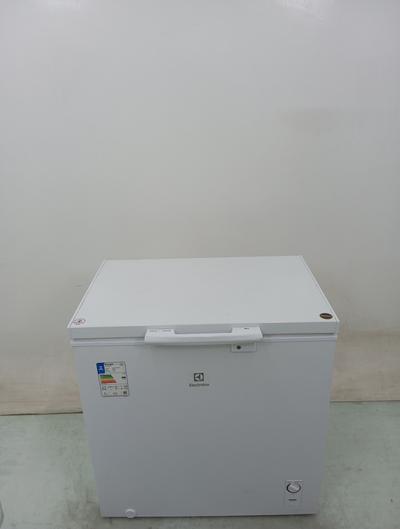 He200 - Freezer Horizontal Electrolux He200-220 V-branco