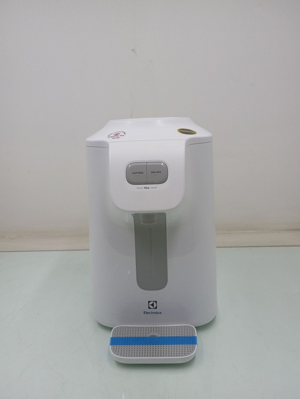 Bebedouro Electrolux Bc01b De Galao Com Compressor - Branco