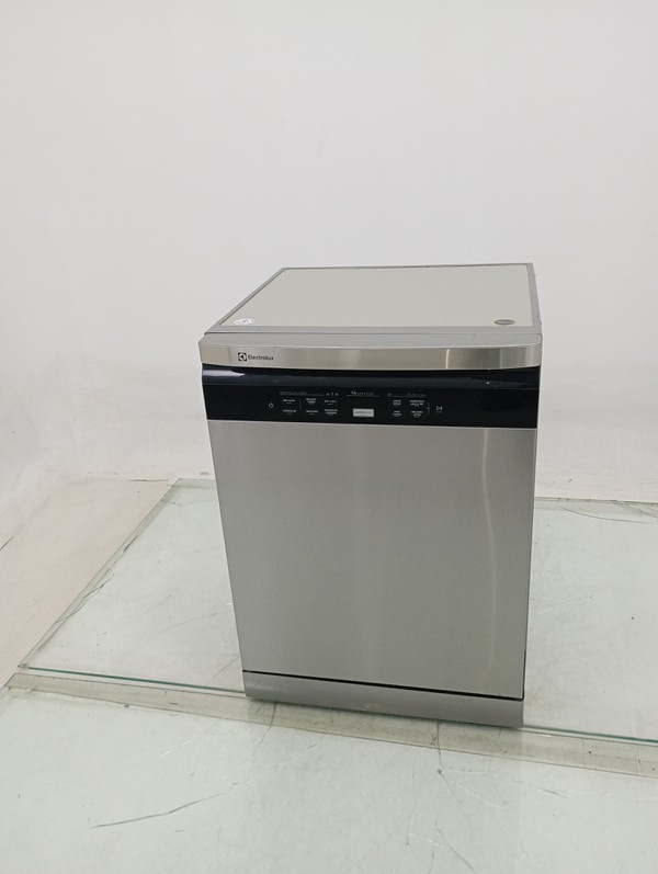Lava Loucas Electrolux Ll14x - Lava Louça Electrolux Ll14x-220 V-inox - Inox