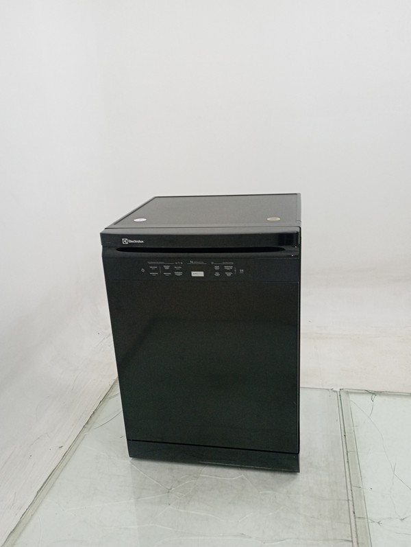 Lava Loucas Electrolux Ll14p 14 Servicos - Preto