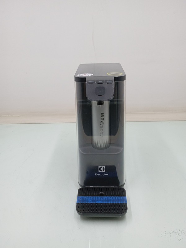 Purificador Electrolux Pe12g Refrigeracao Eletronica Compacto - Cinza