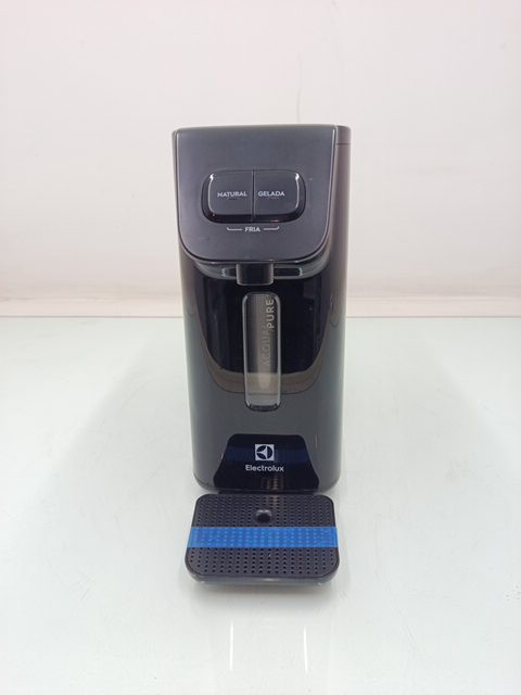 Purificador Electrolux Pe15p Refrigeracao Eletronica - Preto
