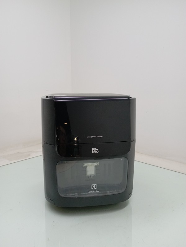 Air Fryer Electrolux Eaf90 1700w Por Rita Lobo 12l Digital Com Espeto E Grelhas - Grafite