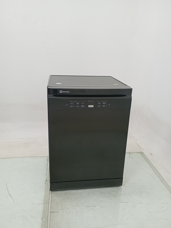 Lava Loucas Electrolux Ll14p - Lava Louca Electrolux Ll14p-220 V-preto - Preto