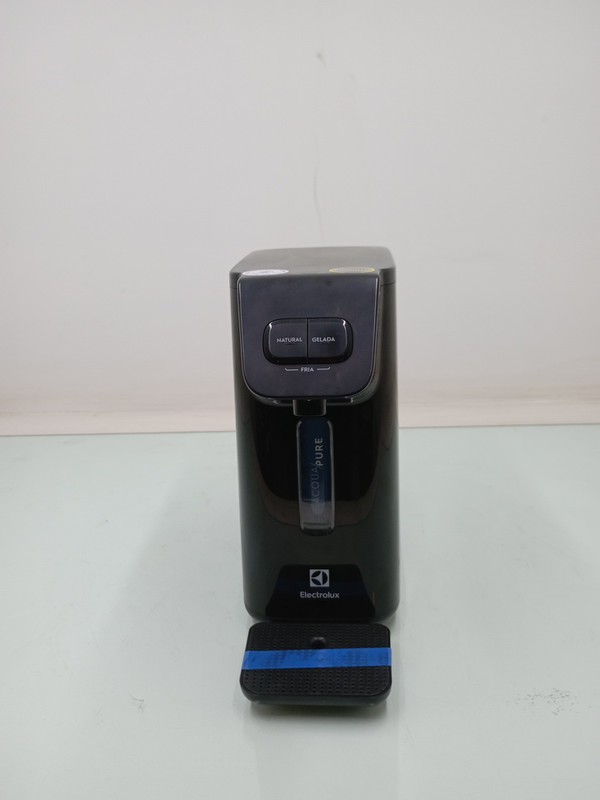 Purificador Electrolux Pe15p Refrigeracao Eletronica - Preto