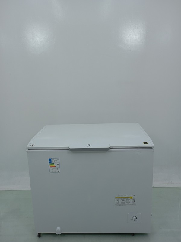 Freezer Electrolux Hi330 Horizontal Cycle Defrost 314l Inverter - Branco