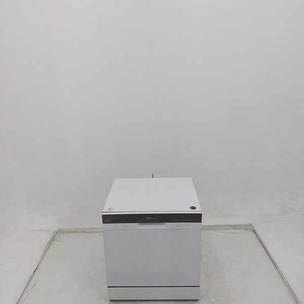 Lava Loucas Electrolux Ll08b - Lava Louça Electrolux Ll08b-127 V-branco - Branco