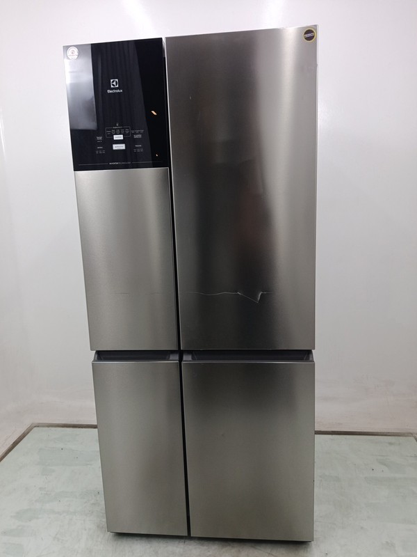 Geladeira Electrolux Iq8s Frost Free 581l Experience Com Flexispace 4 Portas - Platinum