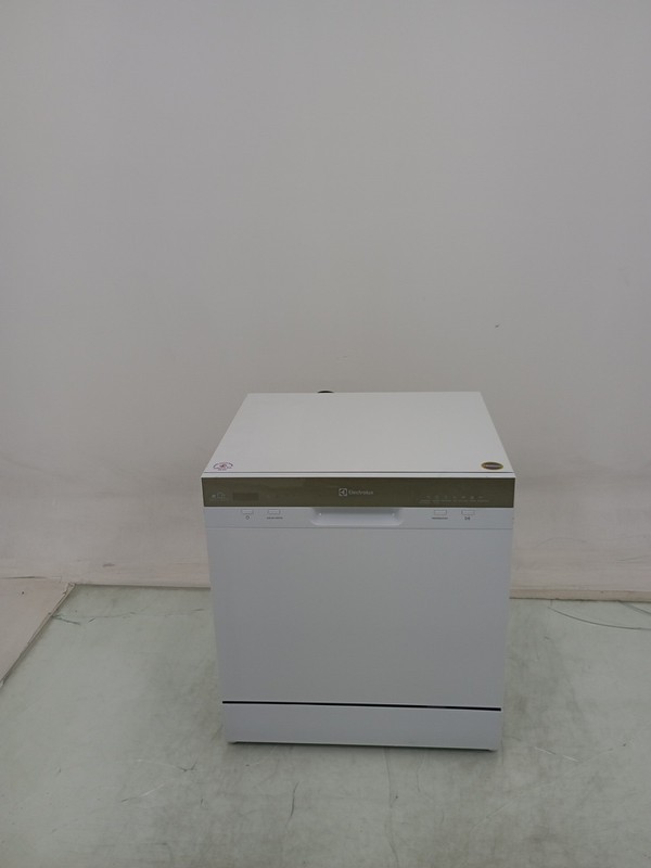 Lava Loucas Electrolux Ll08b - Lava Louça Electrolux Ll08b-127 V-branco - Branco