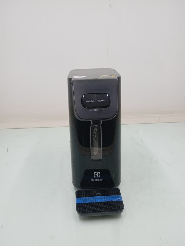 Purificador Electrolux Pe15p Refrigeracao Eletronica - Preto