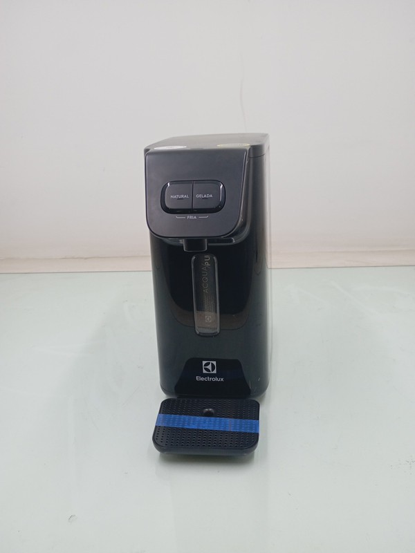 Purificador Electrolux Pe15p Refrigeracao Eletronica - Preto