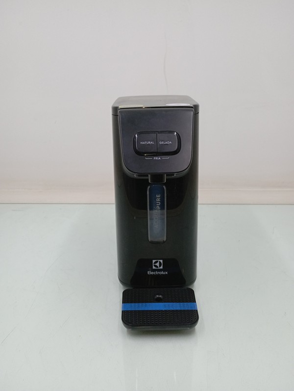 Purificador Electrolux Pe15p Refrigeracao Eletronica - Preto