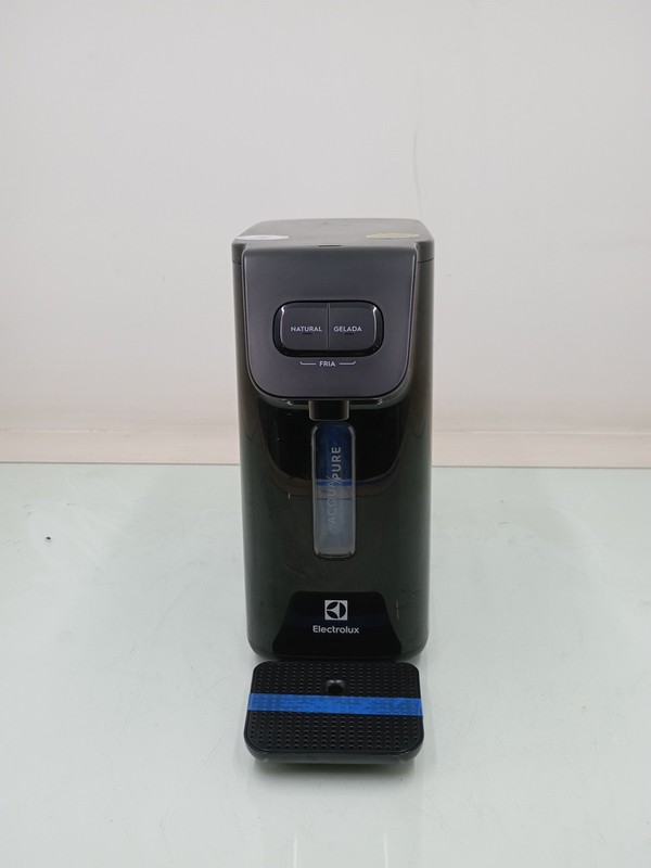 Purificador Electrolux Pe15p Refrigeracao Eletronica - Preto