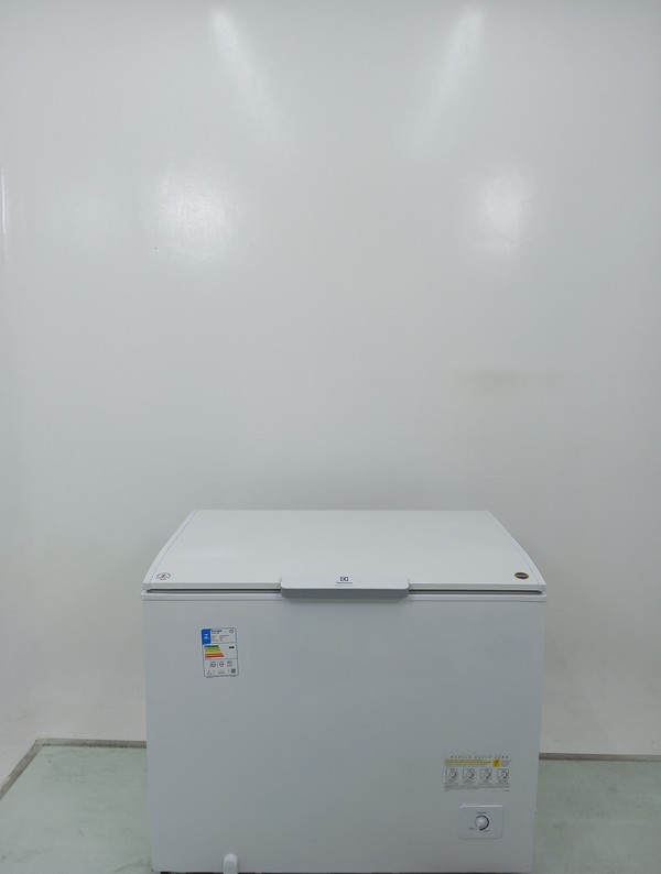 Freezer Electrolux Hi330 Horizontal Cycle Defrost 314l Inverter - Branco
