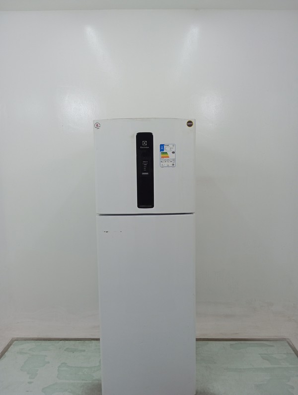 Geladeira Electrolux If43 - Geladeira Electrolux If43-220 V-branco - Branco