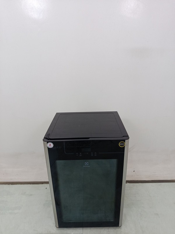 Cervejeira Electrolux Beer1 - Cervejeira Electrolux Beer1-220 V-preto - Preto