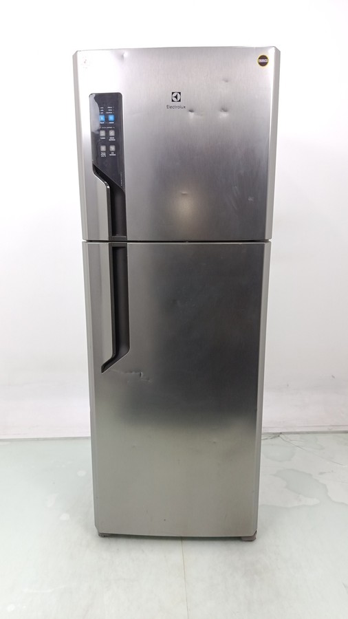 Geladeira Electrolux It56s - Geladeira Electrolux It56s-127 V-platinum - Platinum