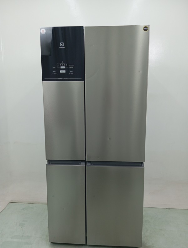 Geladeira Electrolux Iq8s Frost Free 581l Experience Com Flexispace 4 Portas - Platinum
