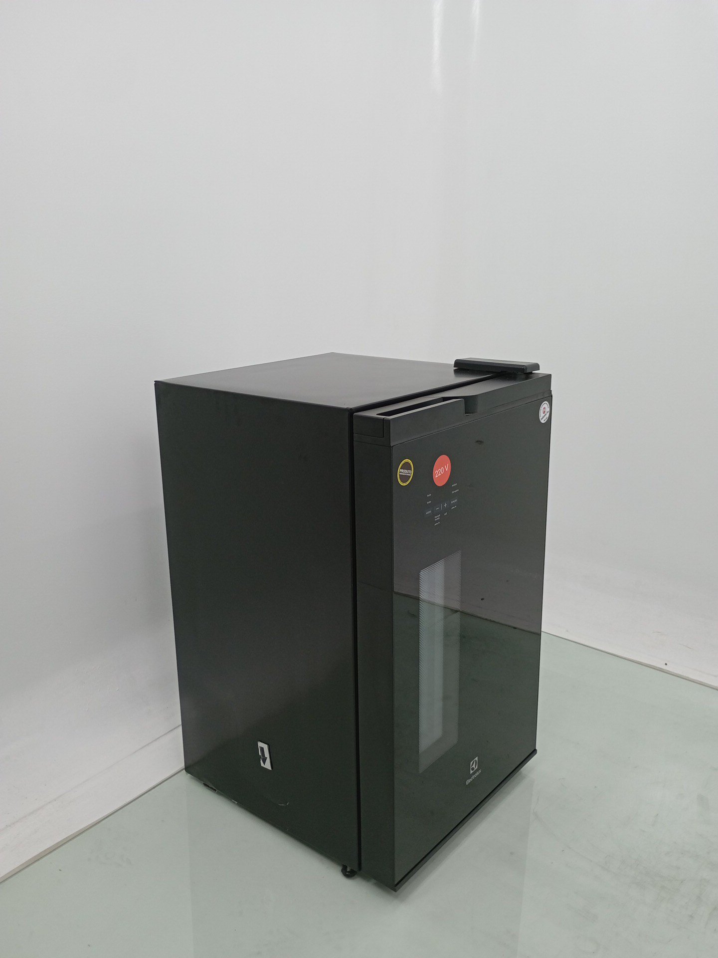 CERVEJEIRA ELECTROLUX EB100 HOME BAR FROST F