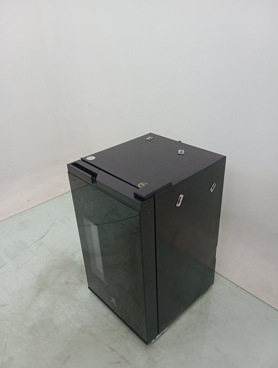 CERVEJEIRA ELECTROLUX EB100 HOME BAR FROST F