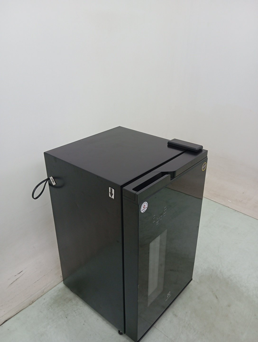 CERVEJEIRA ELECTROLUX EB10C HOME BAR FROST F