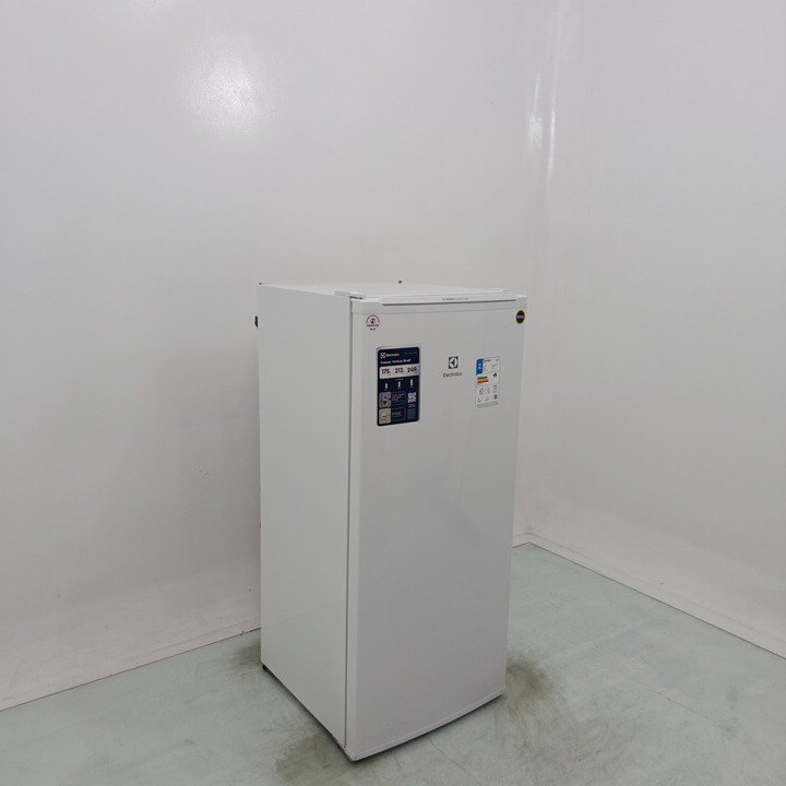 FREEZER VERTICAL ELECTROLUX BRANCO